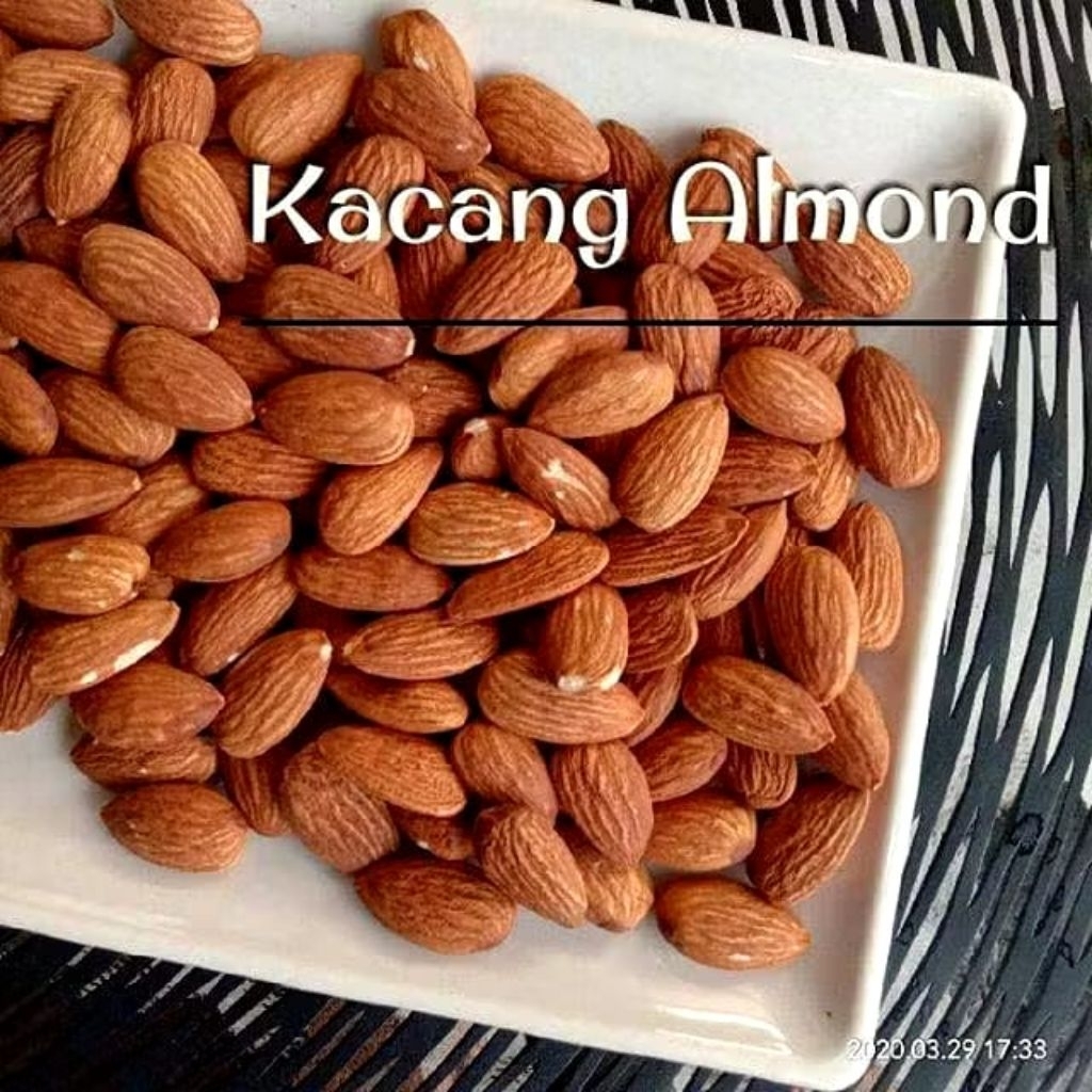 

KACANG ALMOND PANGGANG - 250 GRAM - TANPA CANGKANG