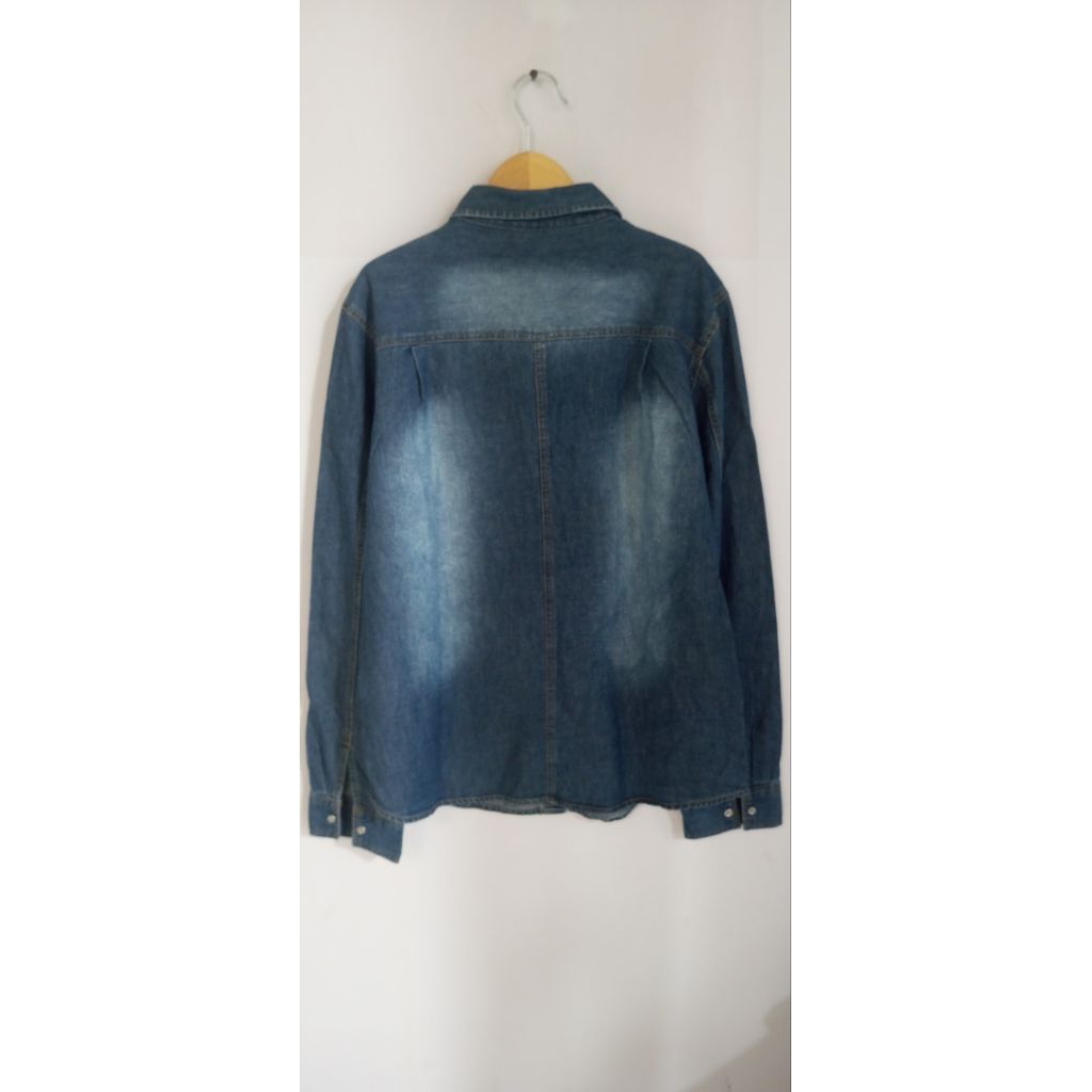 GU uniqlo kemeja denim