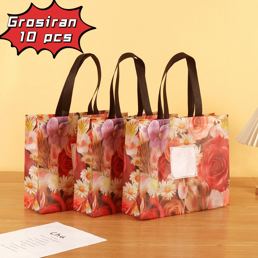 

Grosiran Tas Koper 10pcs-Tas hamper - Goodie bag - Tas Belanja - Tas Souvenir - Tas Kado - Tas Jinjing - Tas Lipat-Kantong Belanja - Souvenir - Shopping bag - Spoundbond - Tote Bag - Tas Wanita - Tas Murah - Tas Belanja Murah - Tebal dan Kuat-motif bunga