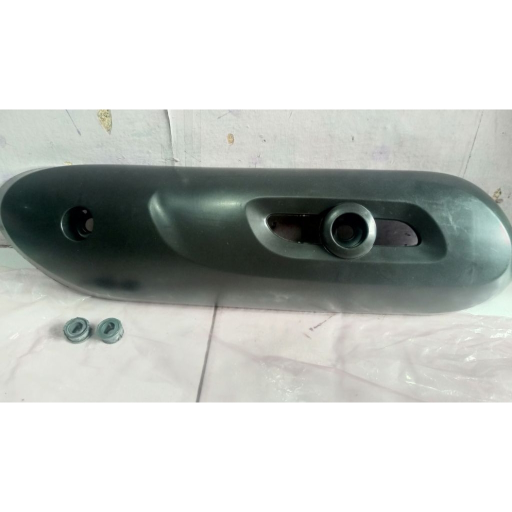 TUTUP COVER KNALPOT SCOOPY 2018