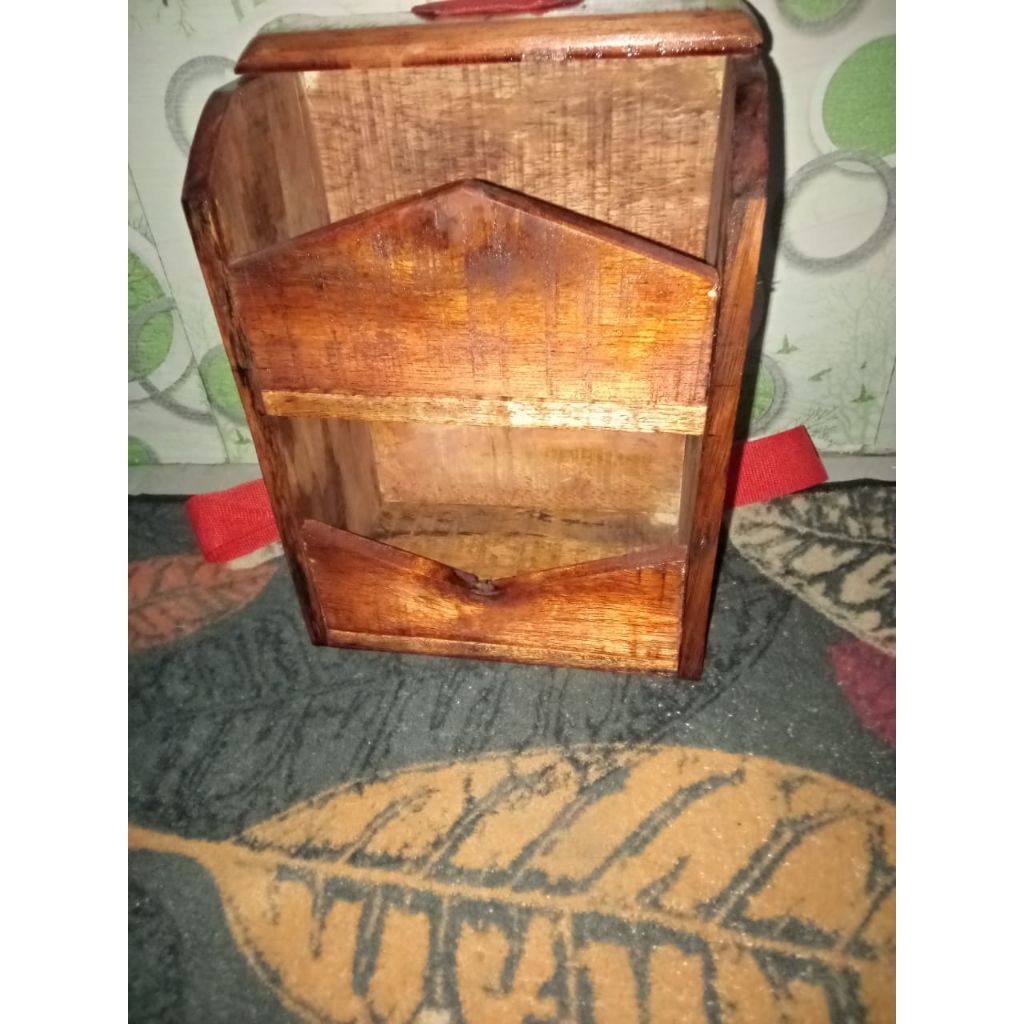 tas.inverter.dari kayu.2.pintu.multipungsi.udah di pernis