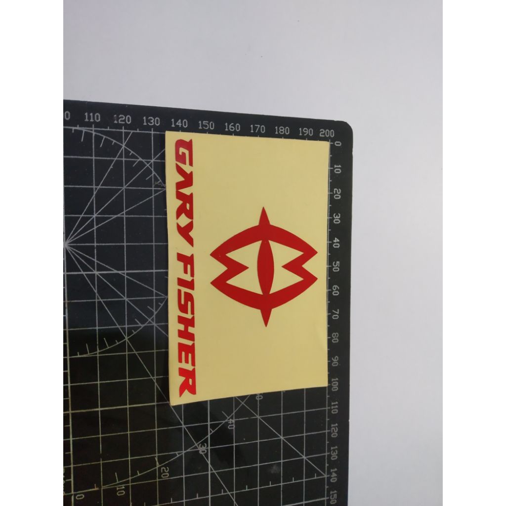 

stiker cutting Garry fisher