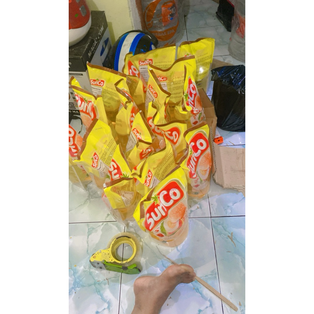 

SUNCO MINYAK GORENG KEMASAN 2KG
