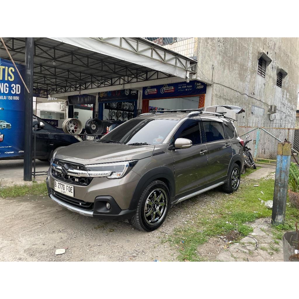 paket ganteng velg hsr boroko tjh r17 untuk mobil suzuki xl7 plus ban accelera 215 50 r17 -metro