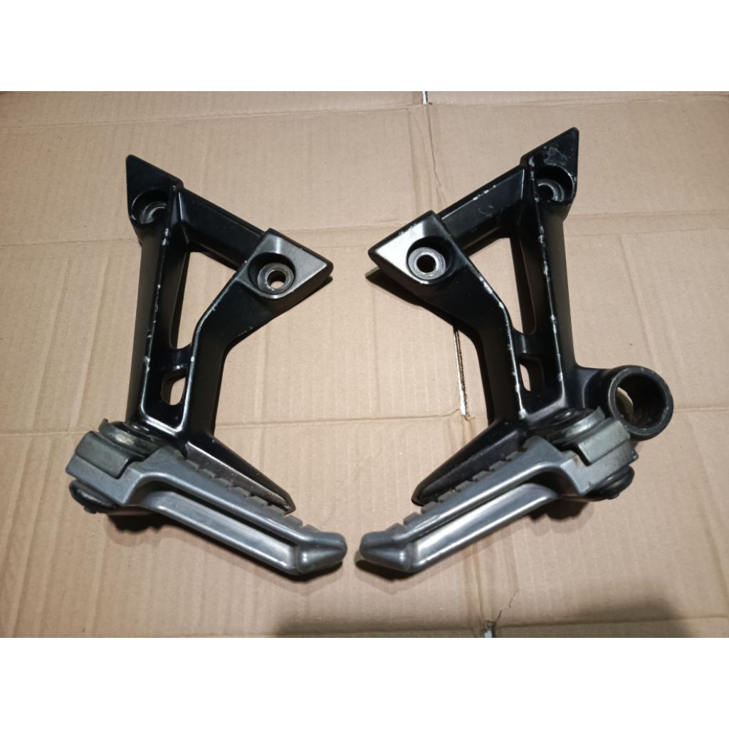 postep belakang pancian pijakan  ninja 250fi z250