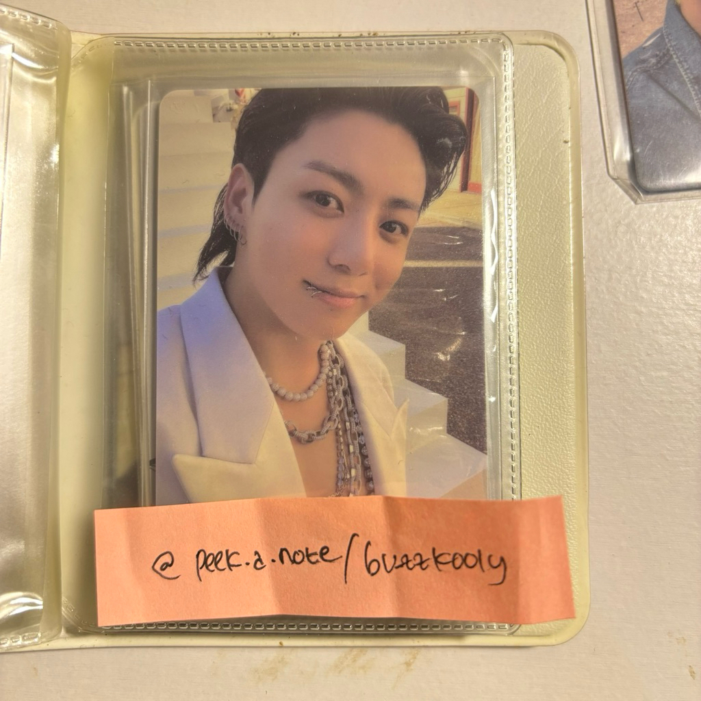 JUNGKOOK GOLDEN PVC LD OFFICIAL