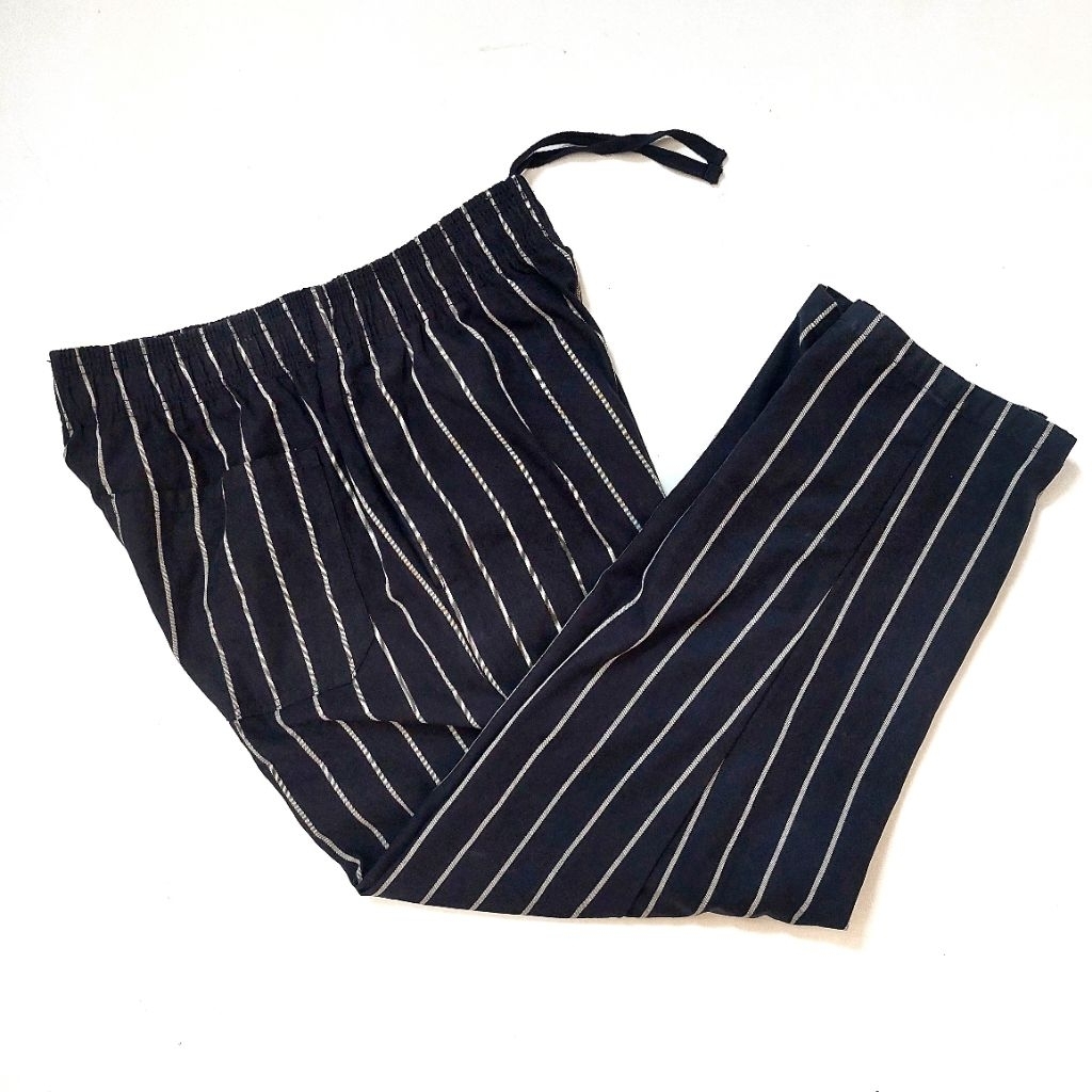 GU Uniqlo Chef Relax Pants Striped