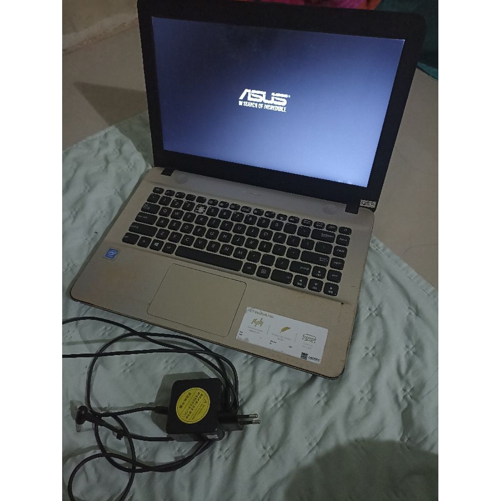 Laptop ASUS X441MA