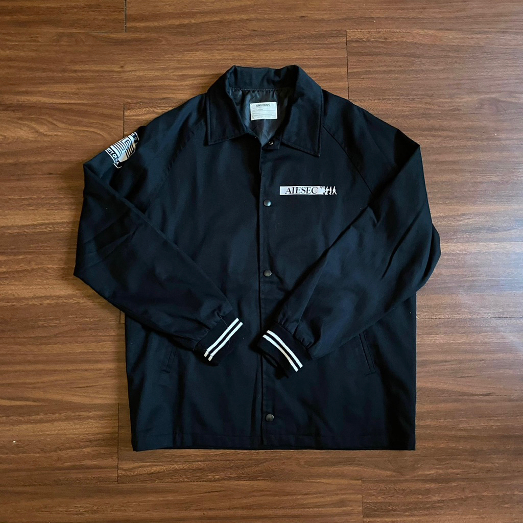 Unilooks Aiesec University of Korea Bomber Jacket Preloved