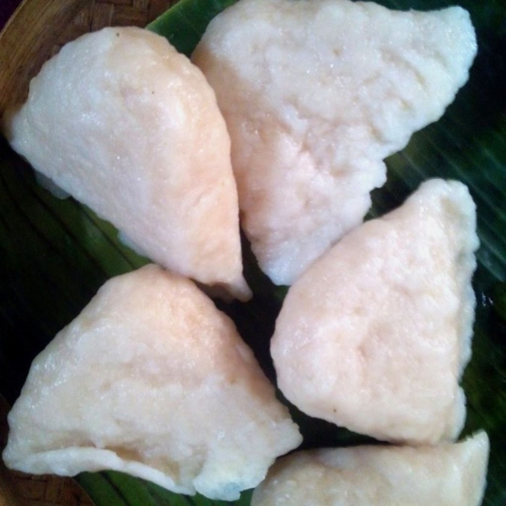 

pempek palembang kapal selem satuan 200 gr