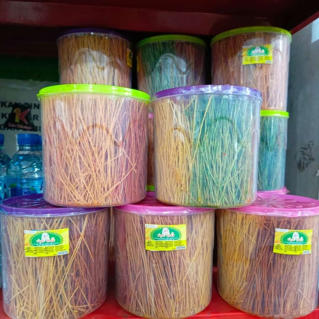 

Mie Lidi Kemasan Toples
