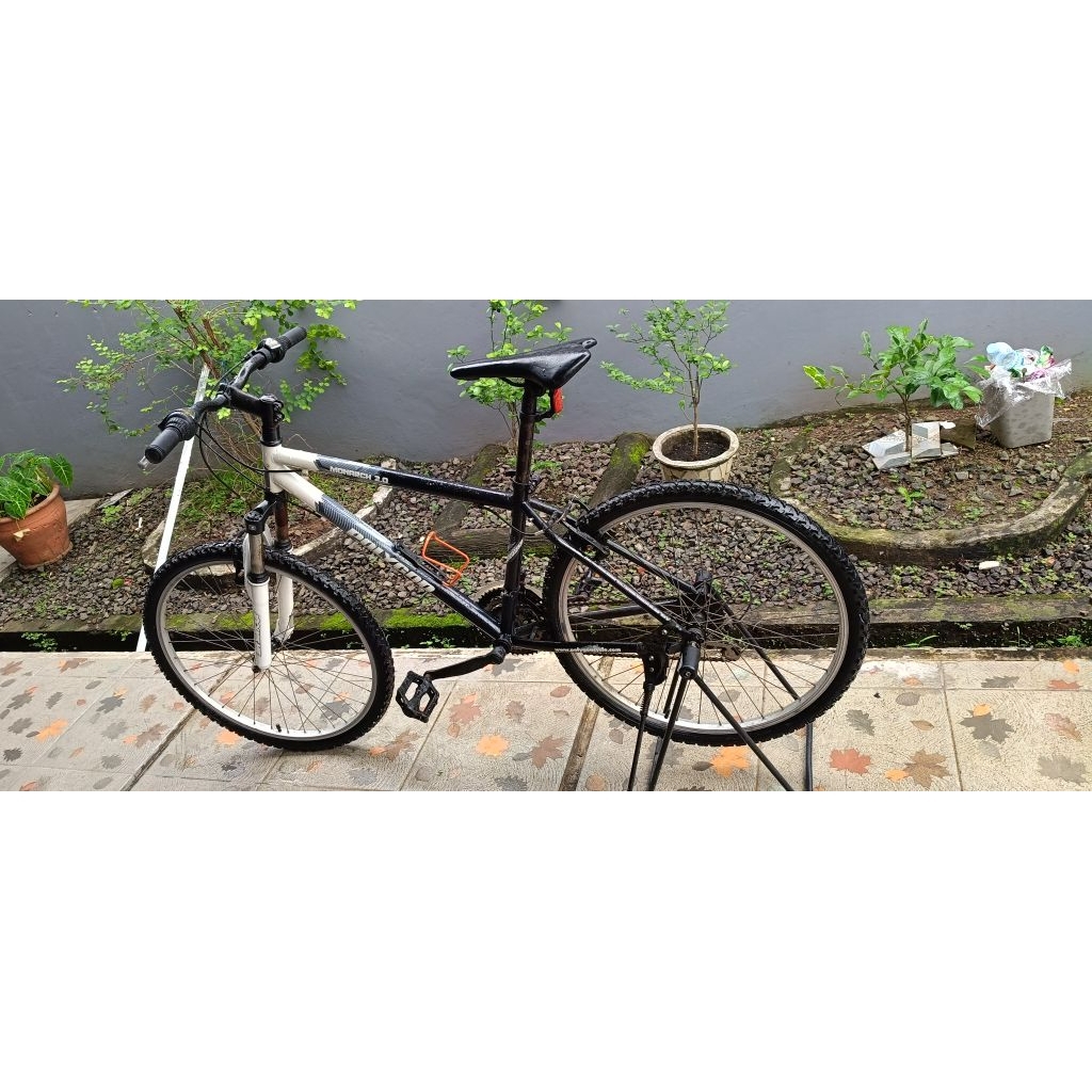 POLYGON MONARCH 2.0 mulus mantap