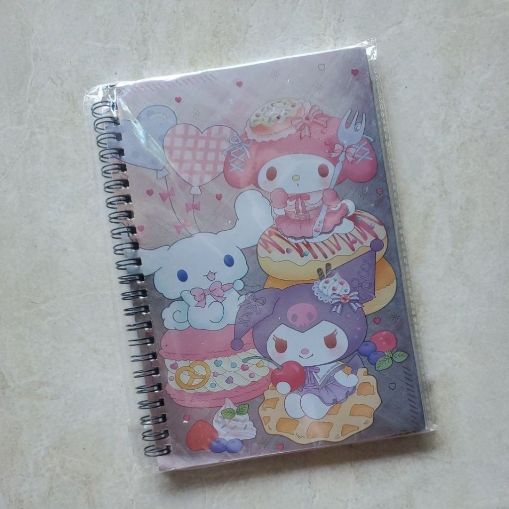 

Buku Tulisan A5 Hologram Motif Kuromi