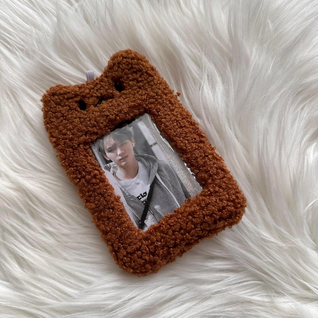 

Photocard PC Holder / ID Card Plush Holder / Tempat Kartu ID Card Name Tag - Brown Bear