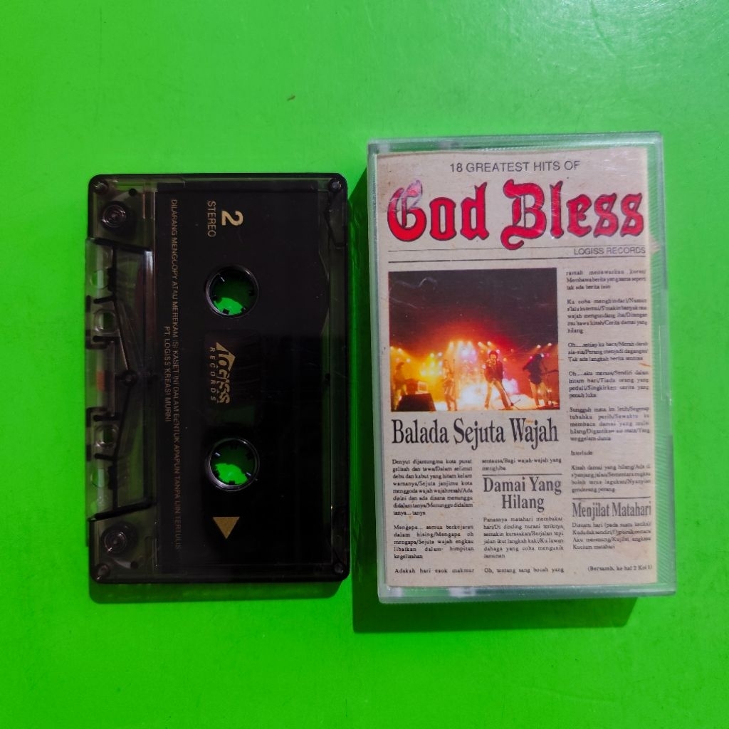 Kaset GOD BLESS 18 Greatest Hits