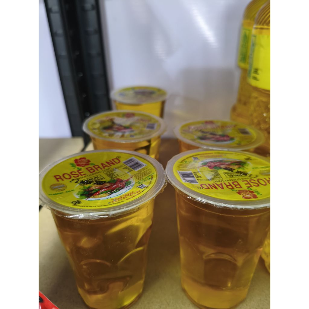 

minyak goreng rosebrand gelas
