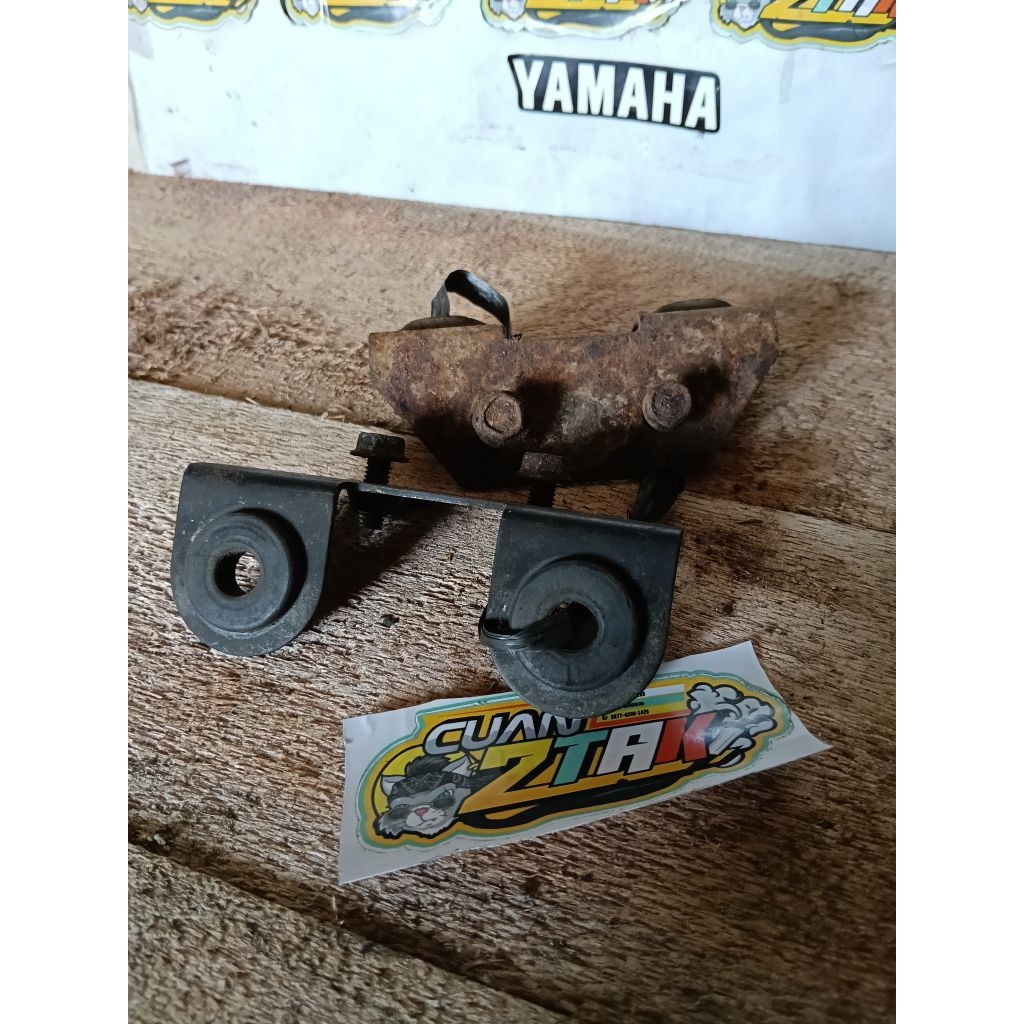 Dudukan lampu belakang Yamaha Fizr F1zr ori cabutan