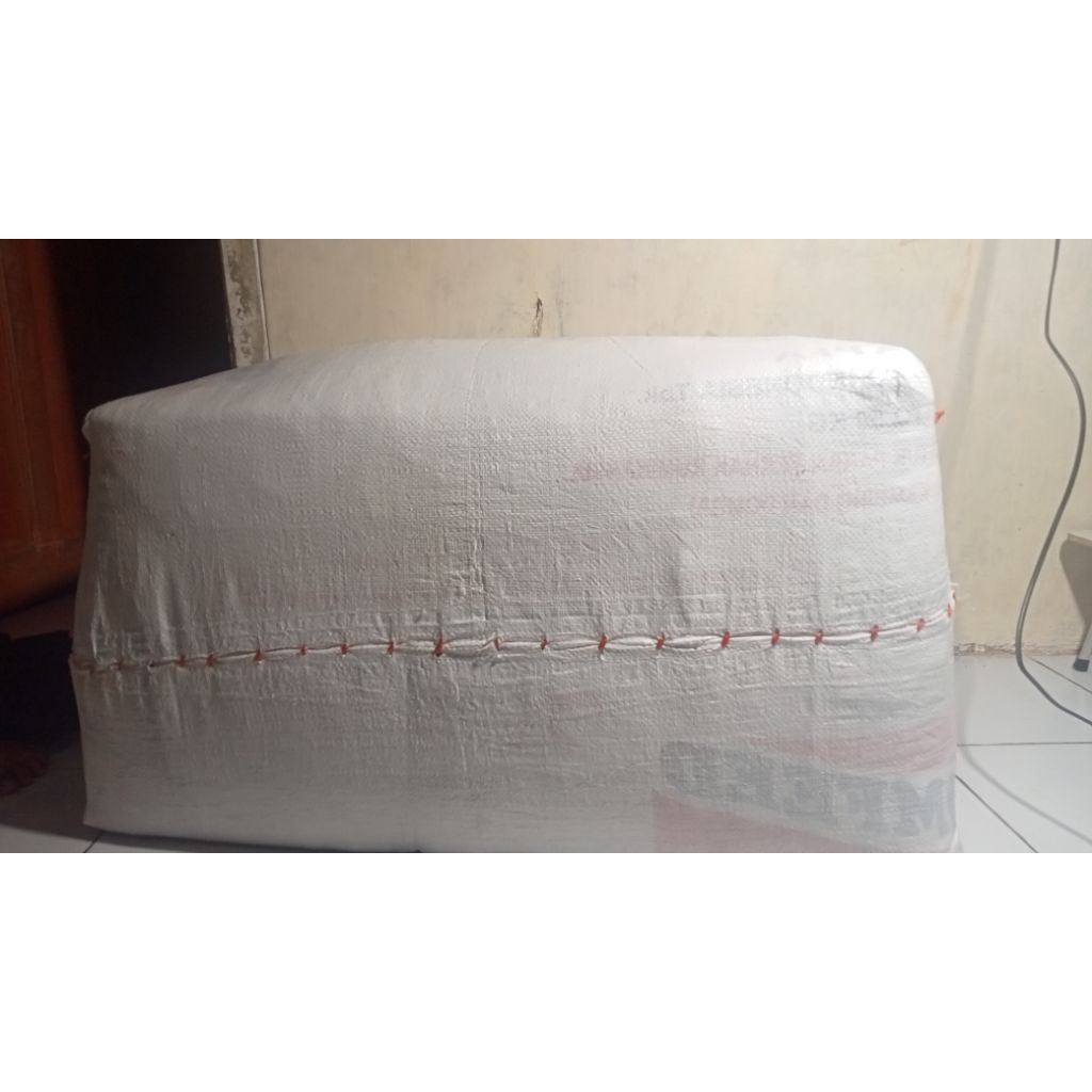 

Paket grosir baju dan alat tulis