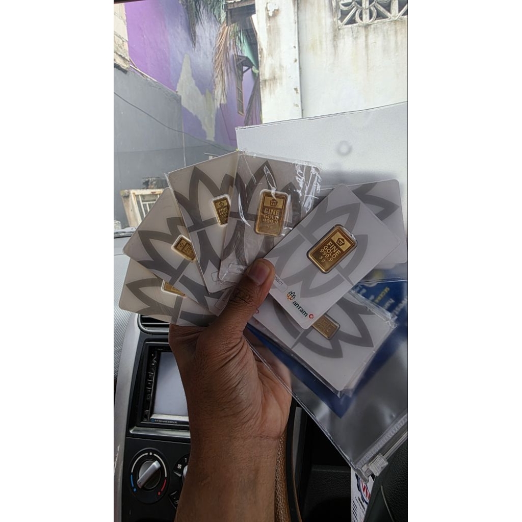 logam mulia antam 0.5gram