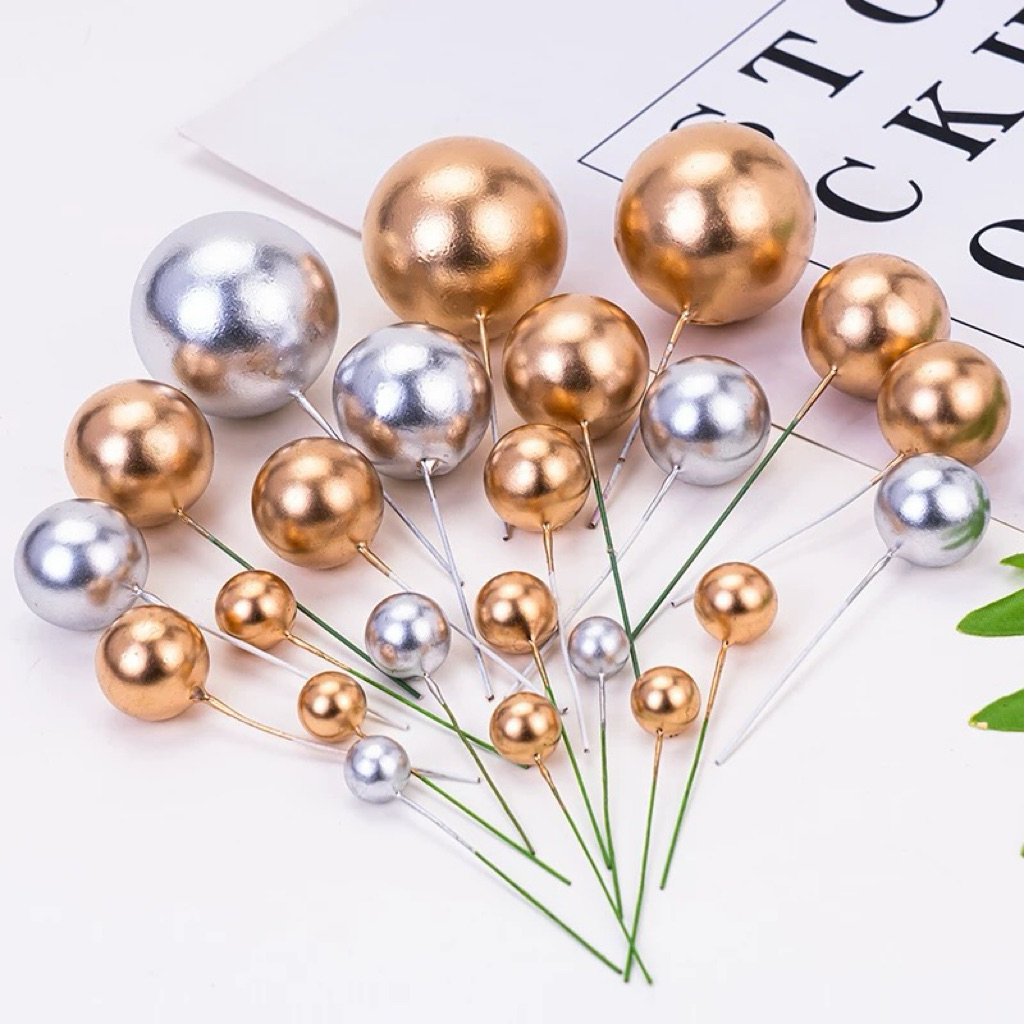 

Aksesoris Bola Gold / Silver