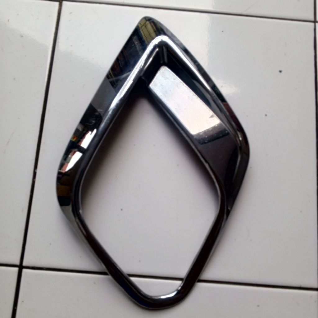 COVER FOGLAMP SUZUKI EETIGA SCOND