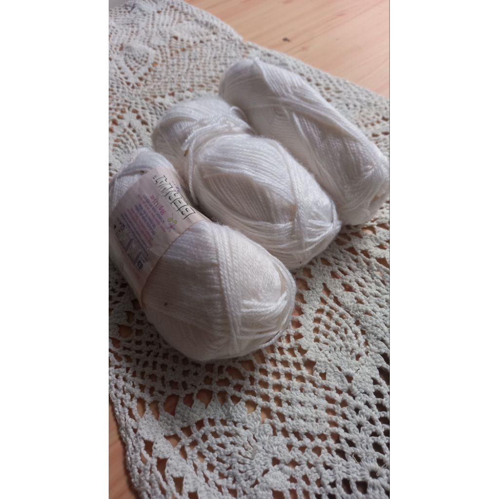 Benang rajut untuk kaos kaki