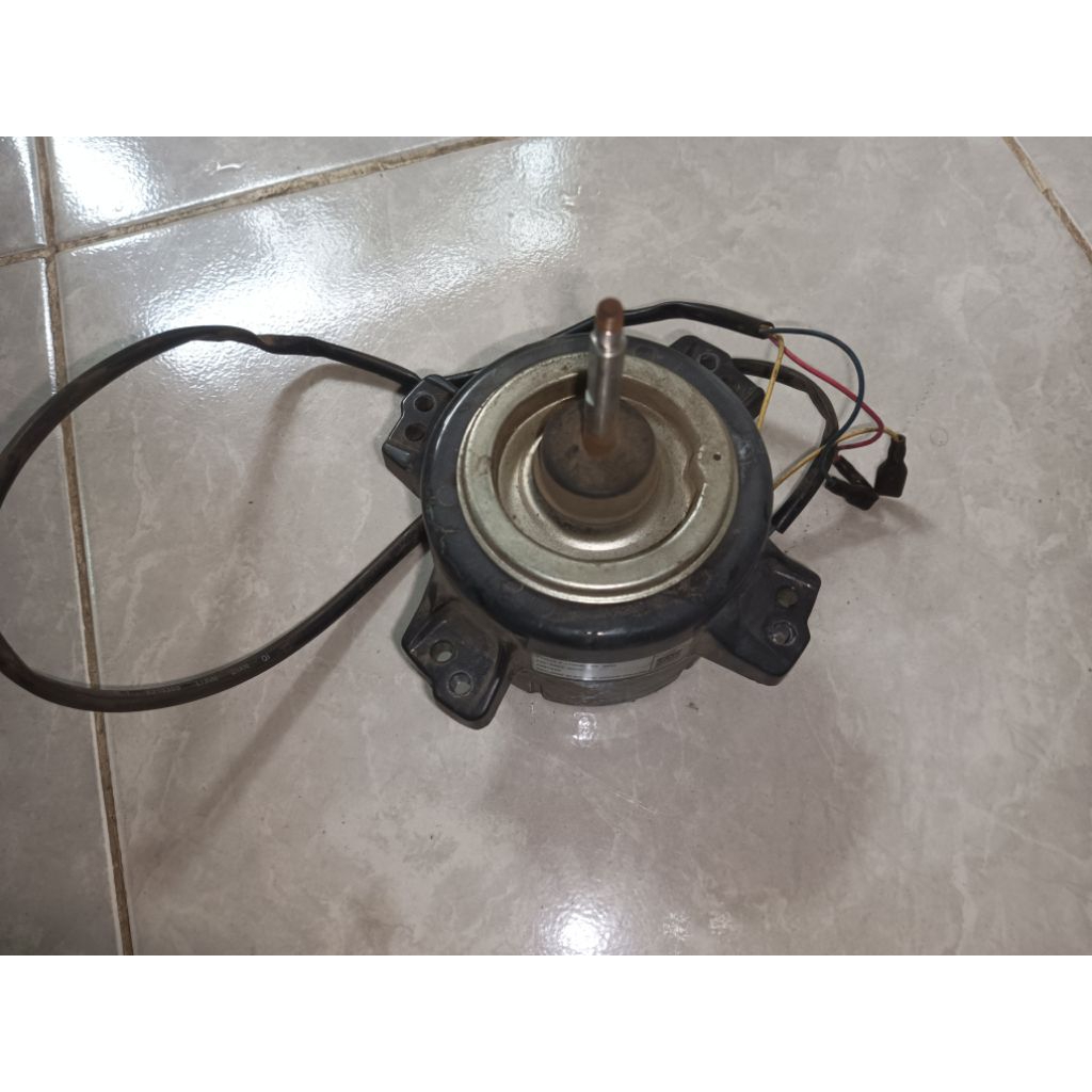 Dinamo Fan outdoor AC Panasonic 1 PK