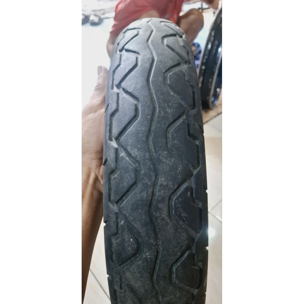 ban bekas motor ring 17