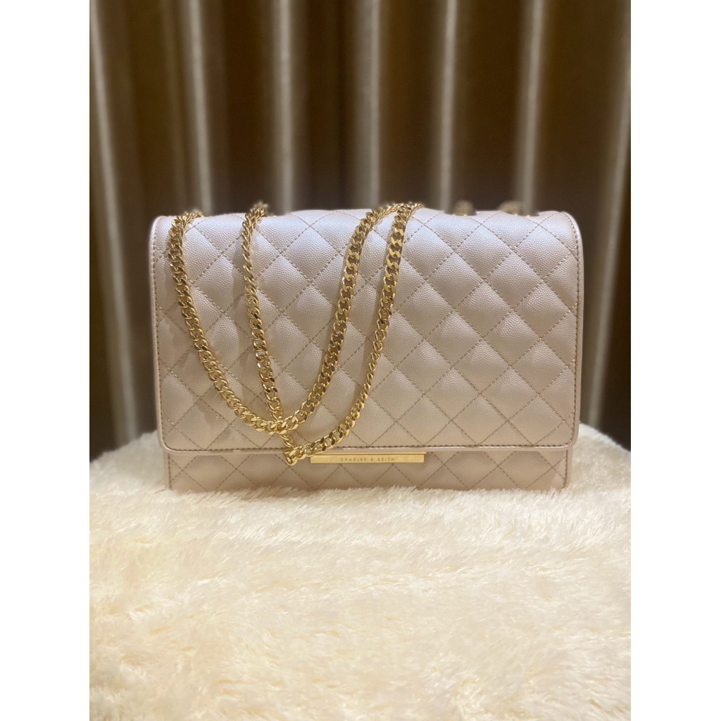 Charles & Keith Pearl Quilted Chain Strap Shoulder Bag