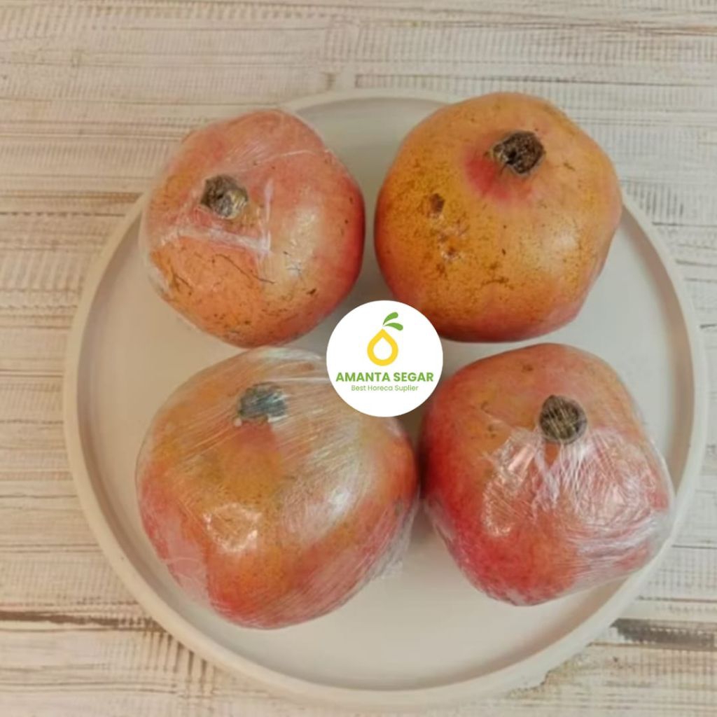 

Amanta Segar Bogor | Buah Delima Merah Pomegranate Jumbo Super Segar Biji Lunak 1kg Isi 2-3 Buah Cocok Untuk Minuman Jus Salad