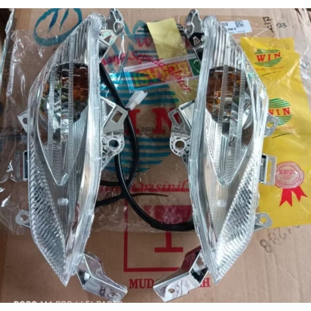 Lampu sen depan Spacy Sein depan Spacy sepasang