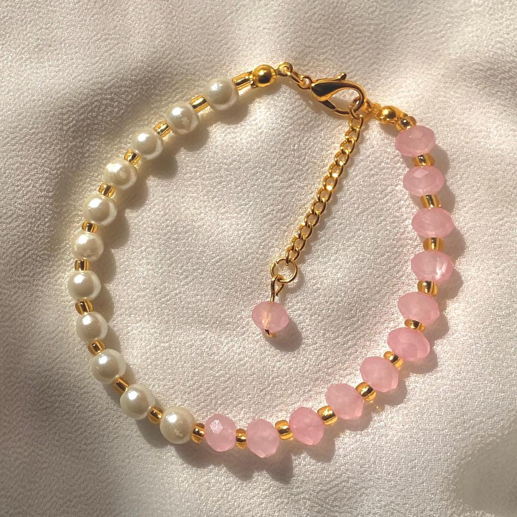 LIU by Girls Planet | ELEGANT BRACELETS PINKY PEARLS