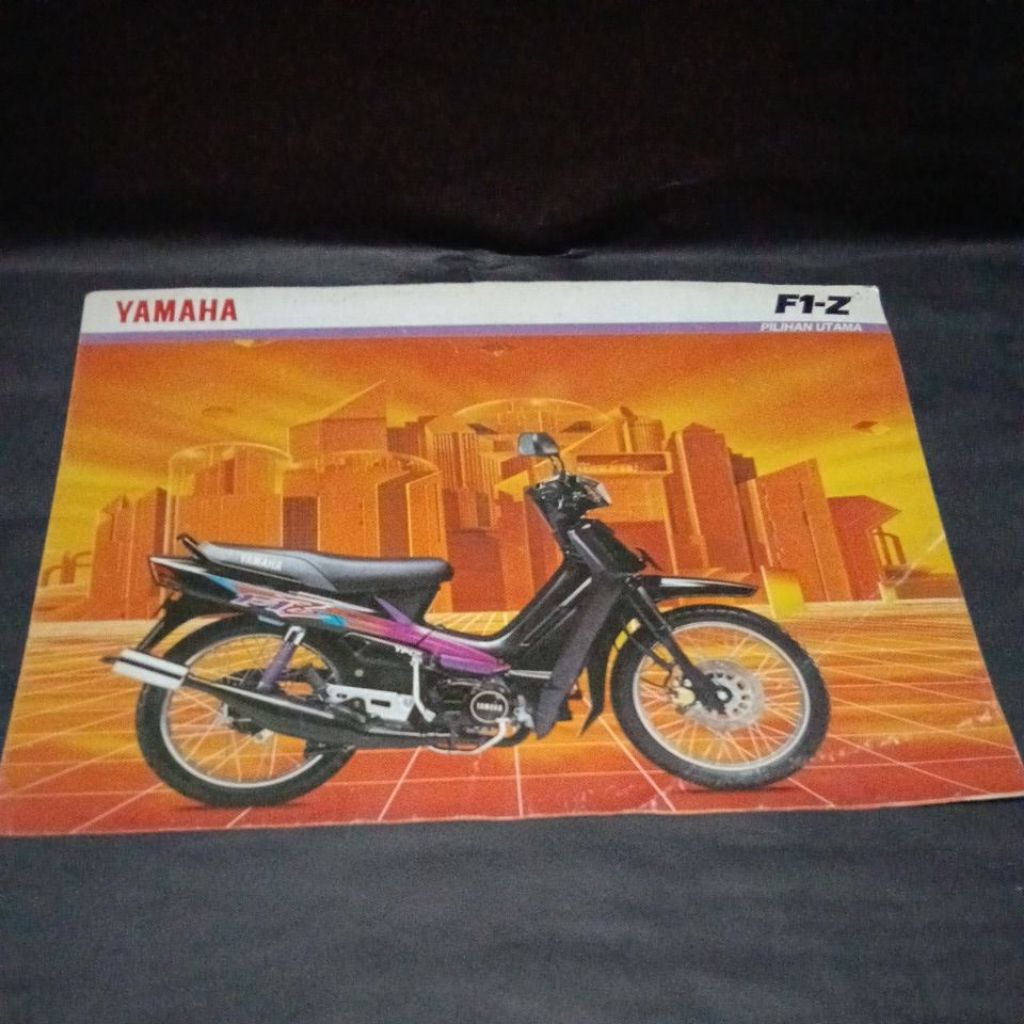 poster brosur leaflet Yamaha F1-Z