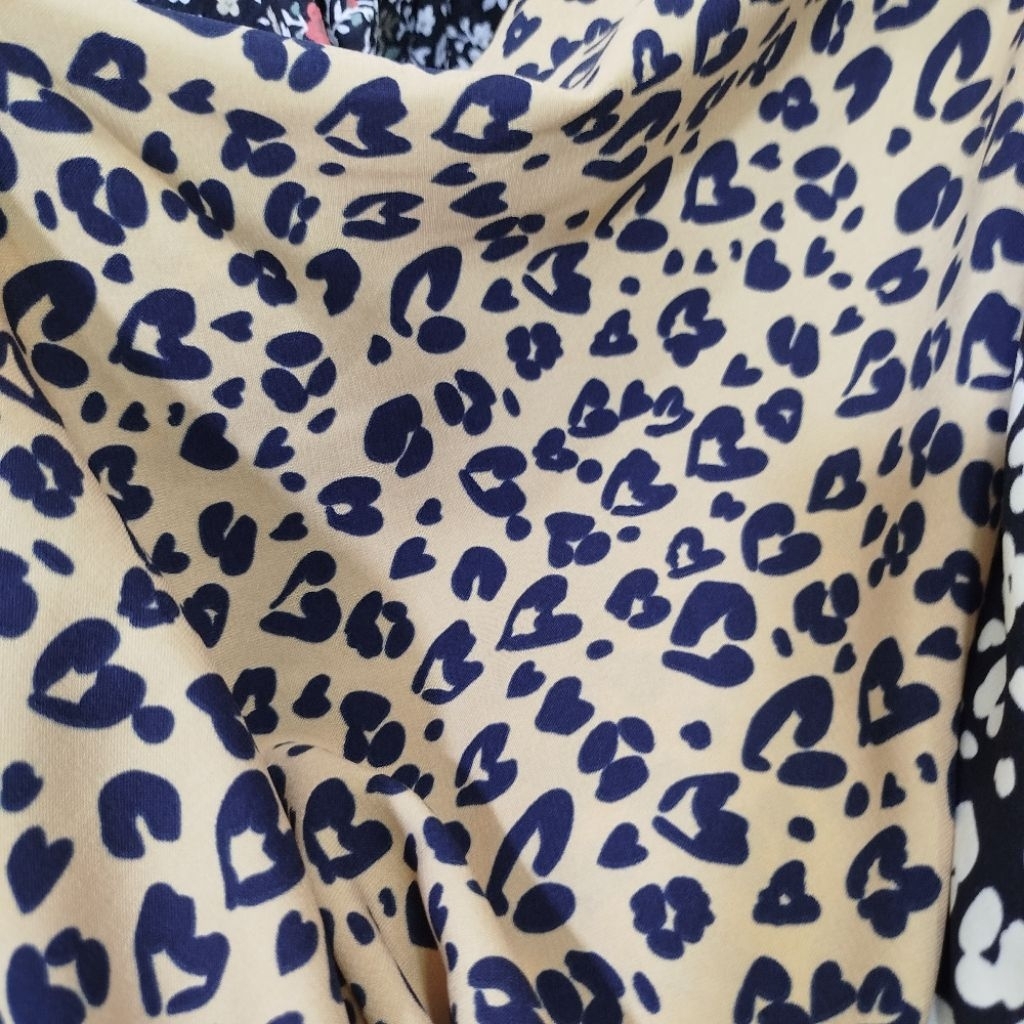 Bahan Wolfis Motif - Kain Wolfis Import - Bahan Wolfis - Kain Wolfis - Kain Meteran - Bahan Eceran -