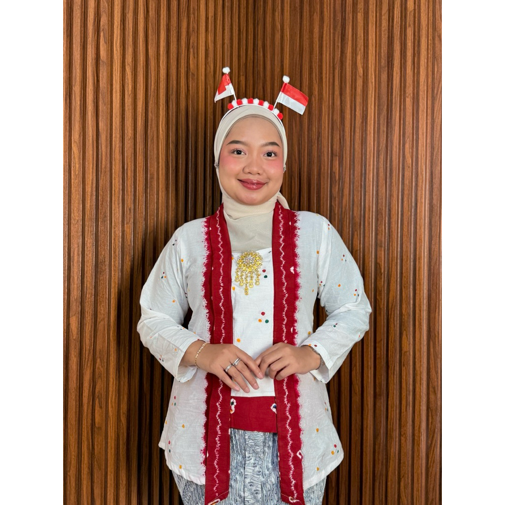 Kebaya Kutubaru Jumputan Gradasi Putih-Merah Agustusan Handmade