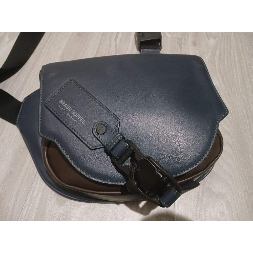 tas selempang braun buffel original