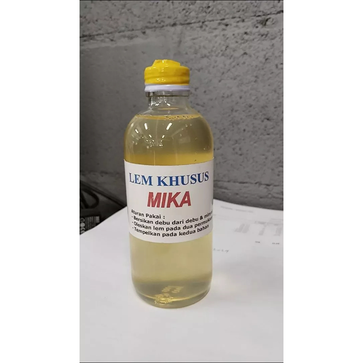 

Lem Perekat Khusus Plastik Mika 200ml