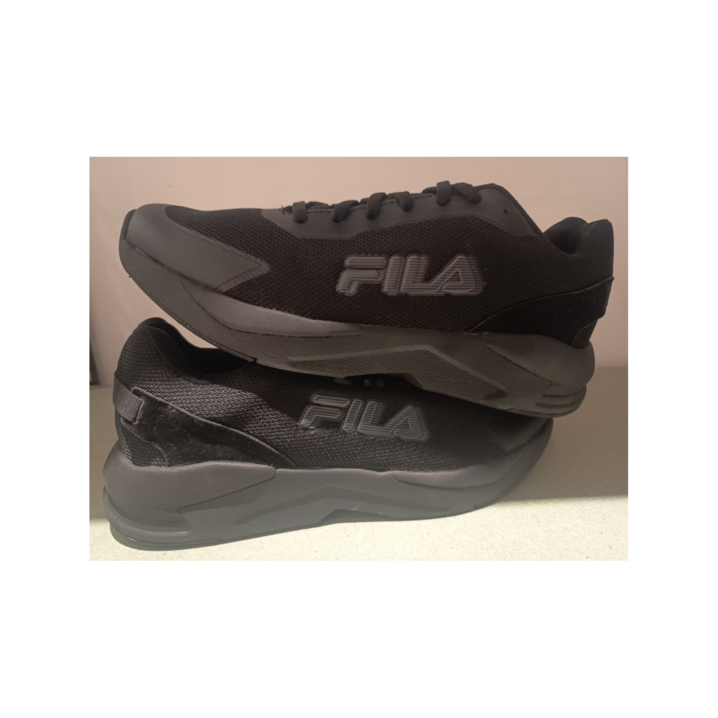 Sepatu Fila Pria Hitam Polos - Sport Casual Original 2025 Full Black Keren Ringan & Nyaman