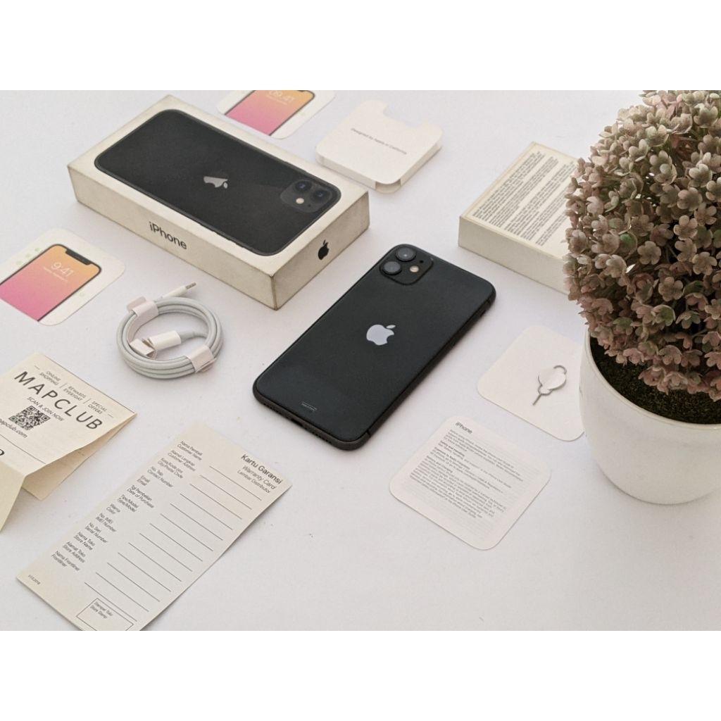 HANDPHONE IPHONE 11 - 64 GB IBOX DIGI FULLSET SECOND