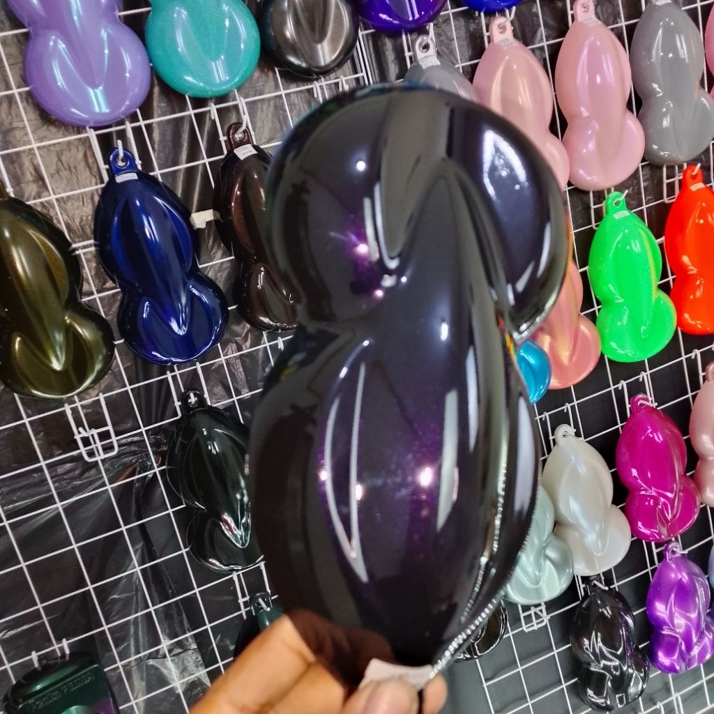 Cat Black Lembayung Ungu pu /Hitam Metalic Ungu Motor Mobil 500ml