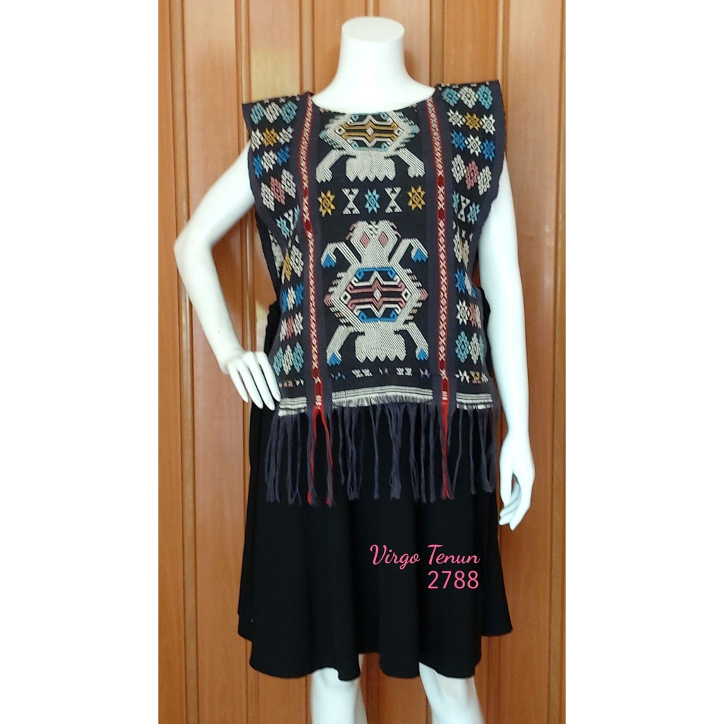 RTW 2788 Vest / rompi tenun pahikung Sumba motif kura2 hitam, NTT