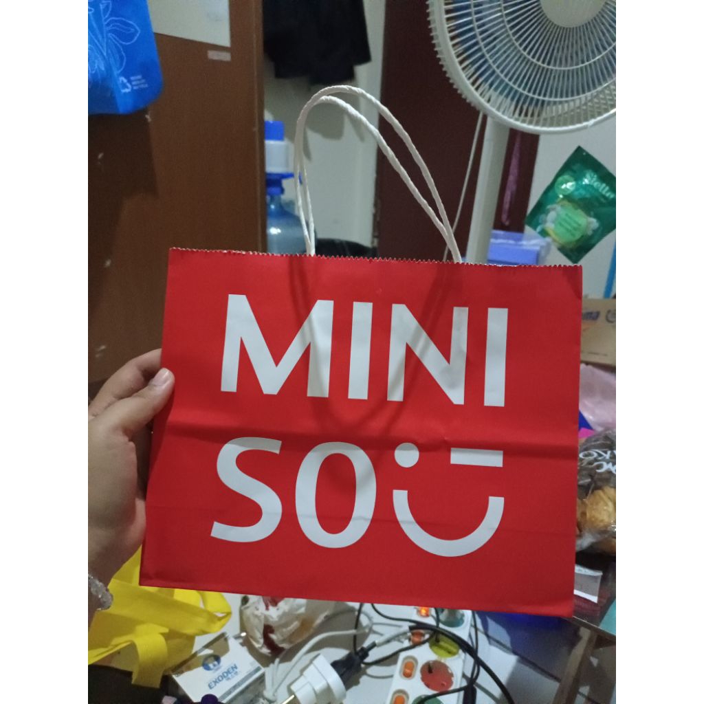 

paperbag miniso mini