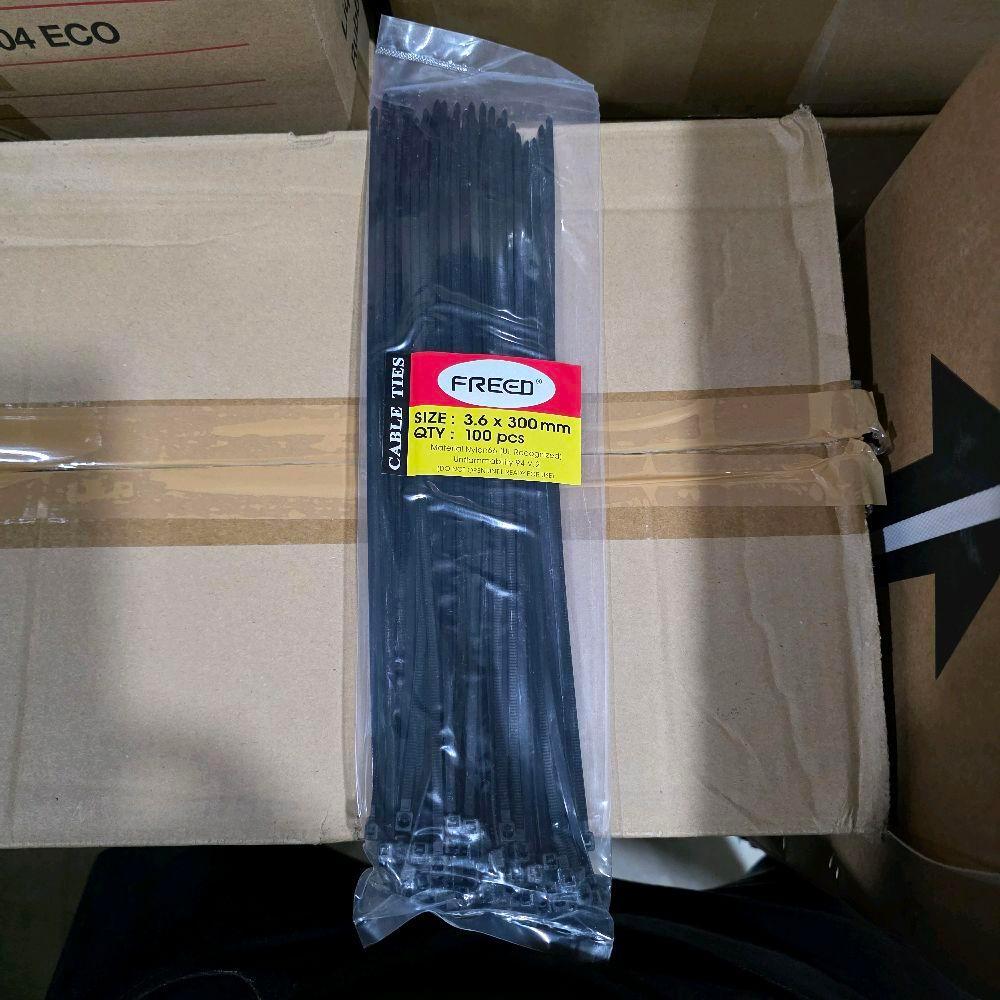 

Kabel Tie 3.6 x 30cm Hitam Cable Ties 1 Pack 100pcs Pengikat 3.6x30cm Serbaguna 3.6mm x 30mm Nylon 66