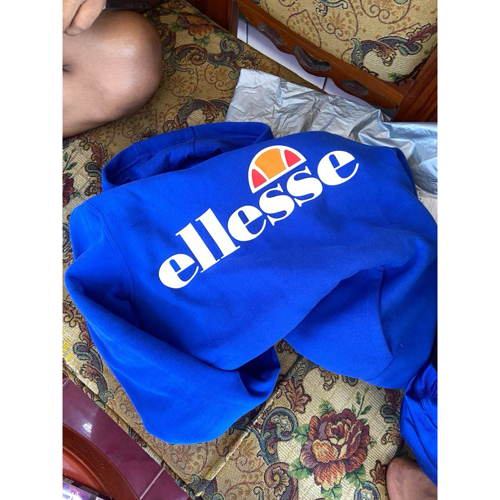 hoddie ellese size m euro