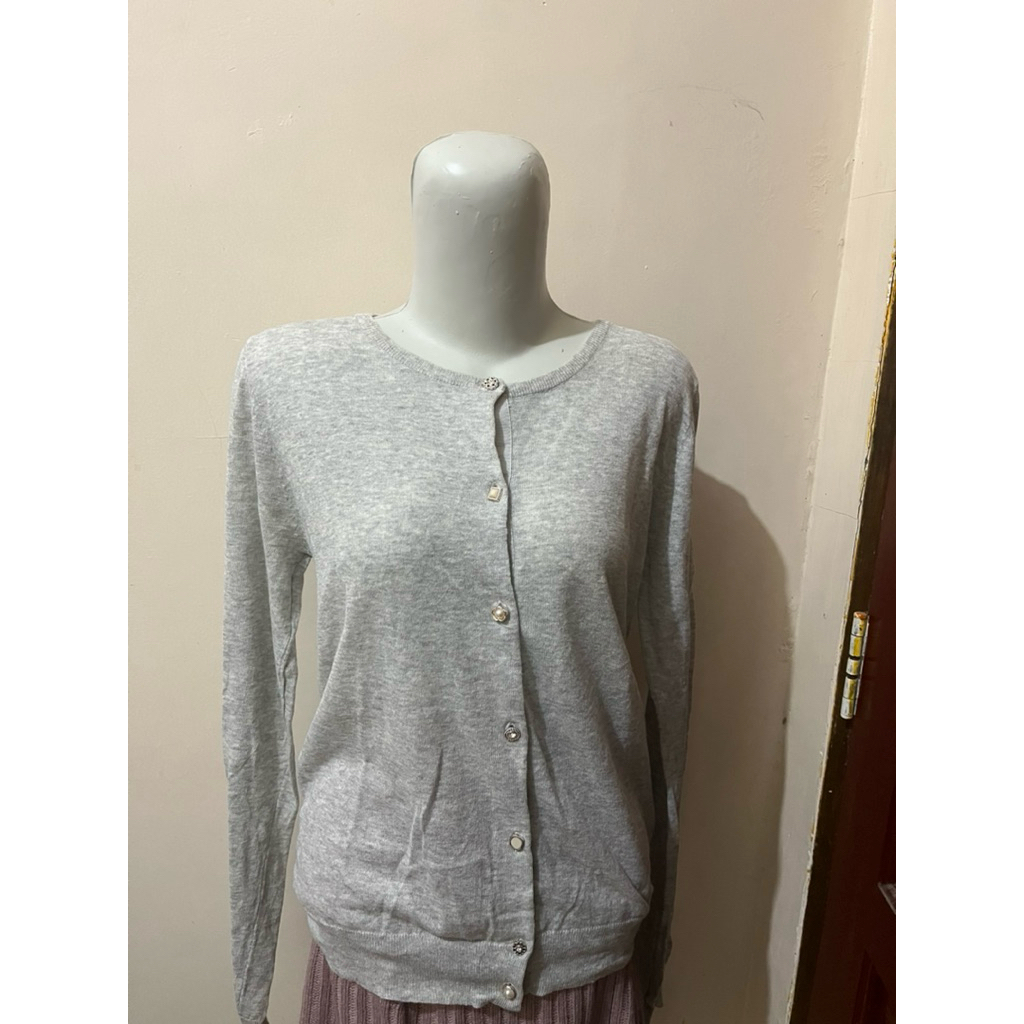cardigan abu oneck soft knit branded by index (preloved)