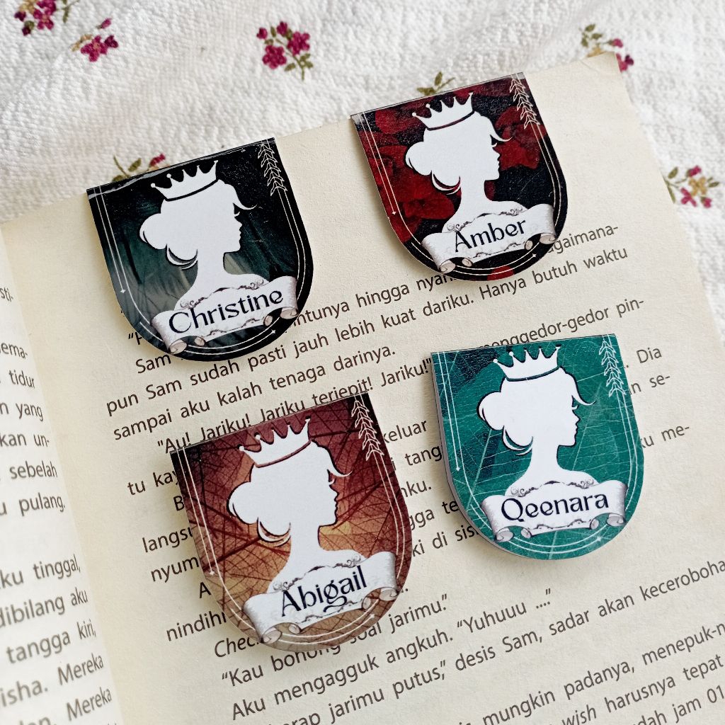 

Pembatas Buku Magnet tema Kerajaan Ratu - Custom Nama