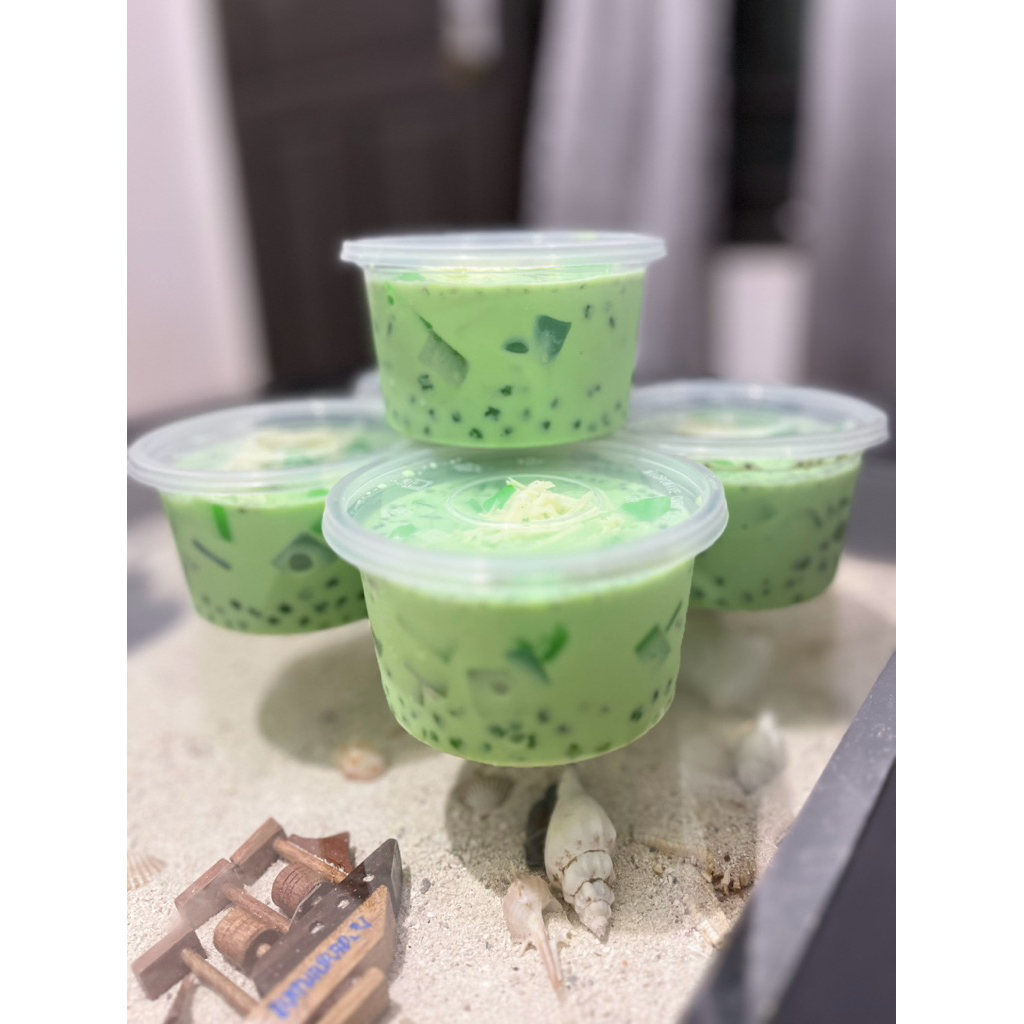 

Buko Pandan 300 ML - Segar, Manis, Creamy! | Milkymuse Official