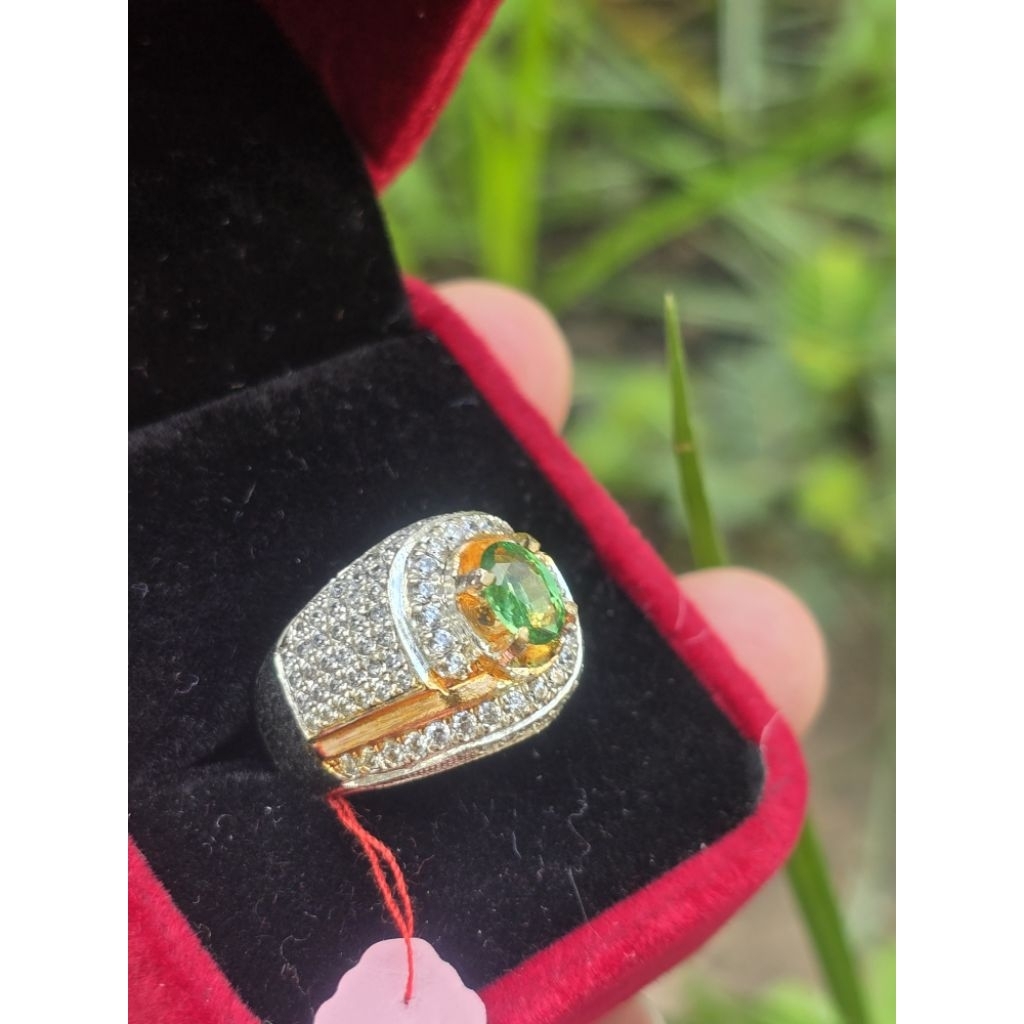 Natural Tsavorite Garnet