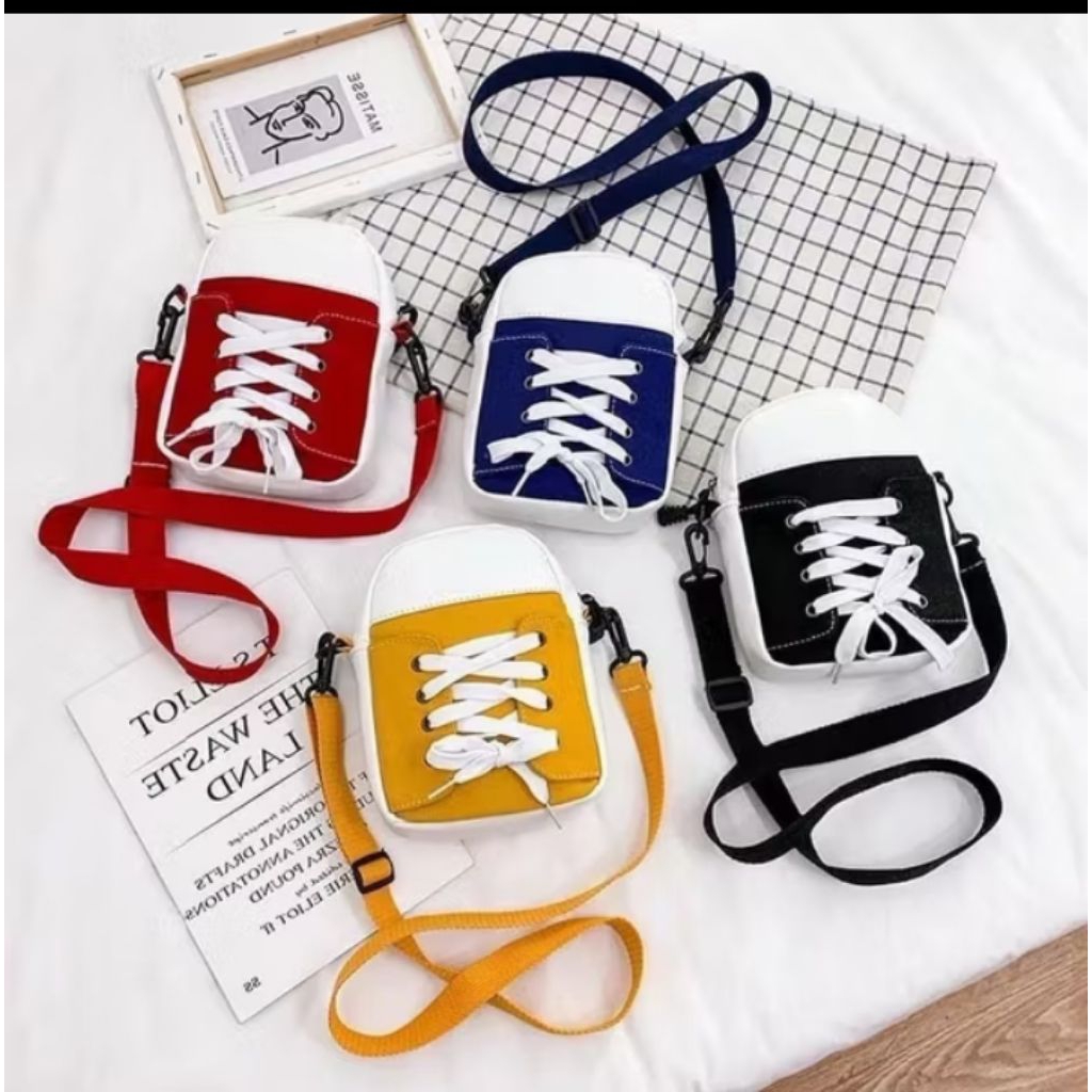 Tas selempang wanita model sepatu bentuk sepatu