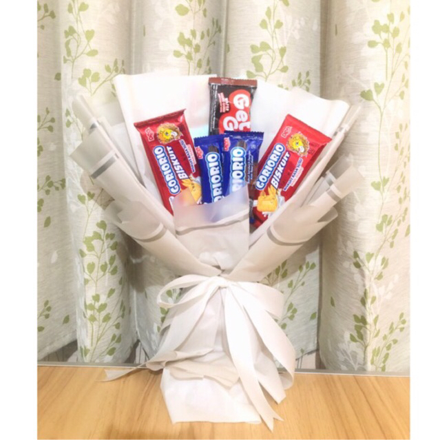 

Bucket Snack Wisuda Murah